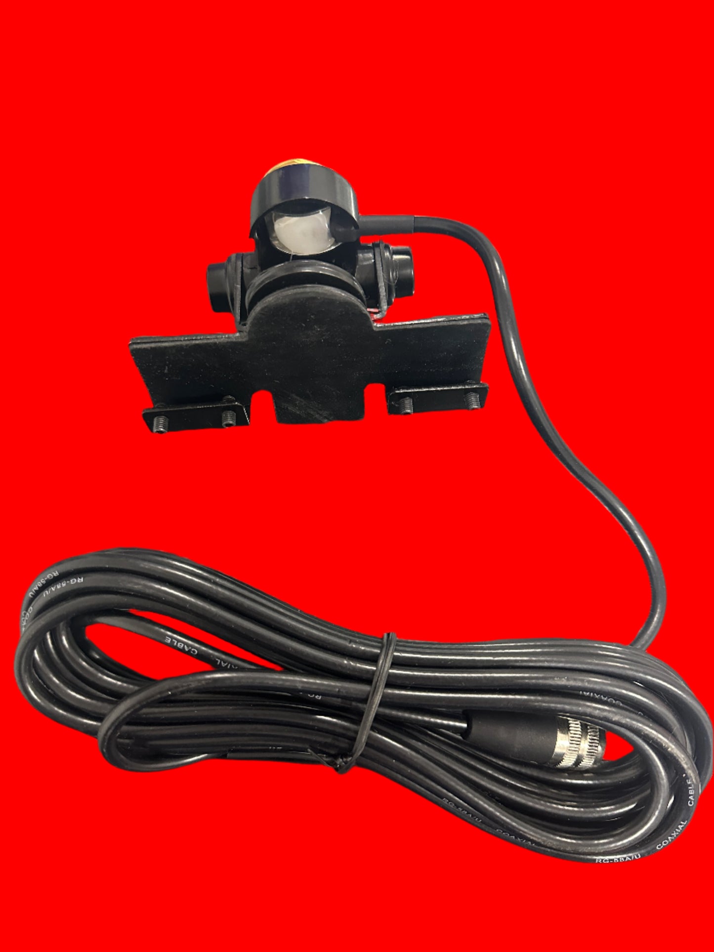 TT3NMO swivel trunk mount with 17 feet of coax, swivels 360 degrees, horizontal & vertical.