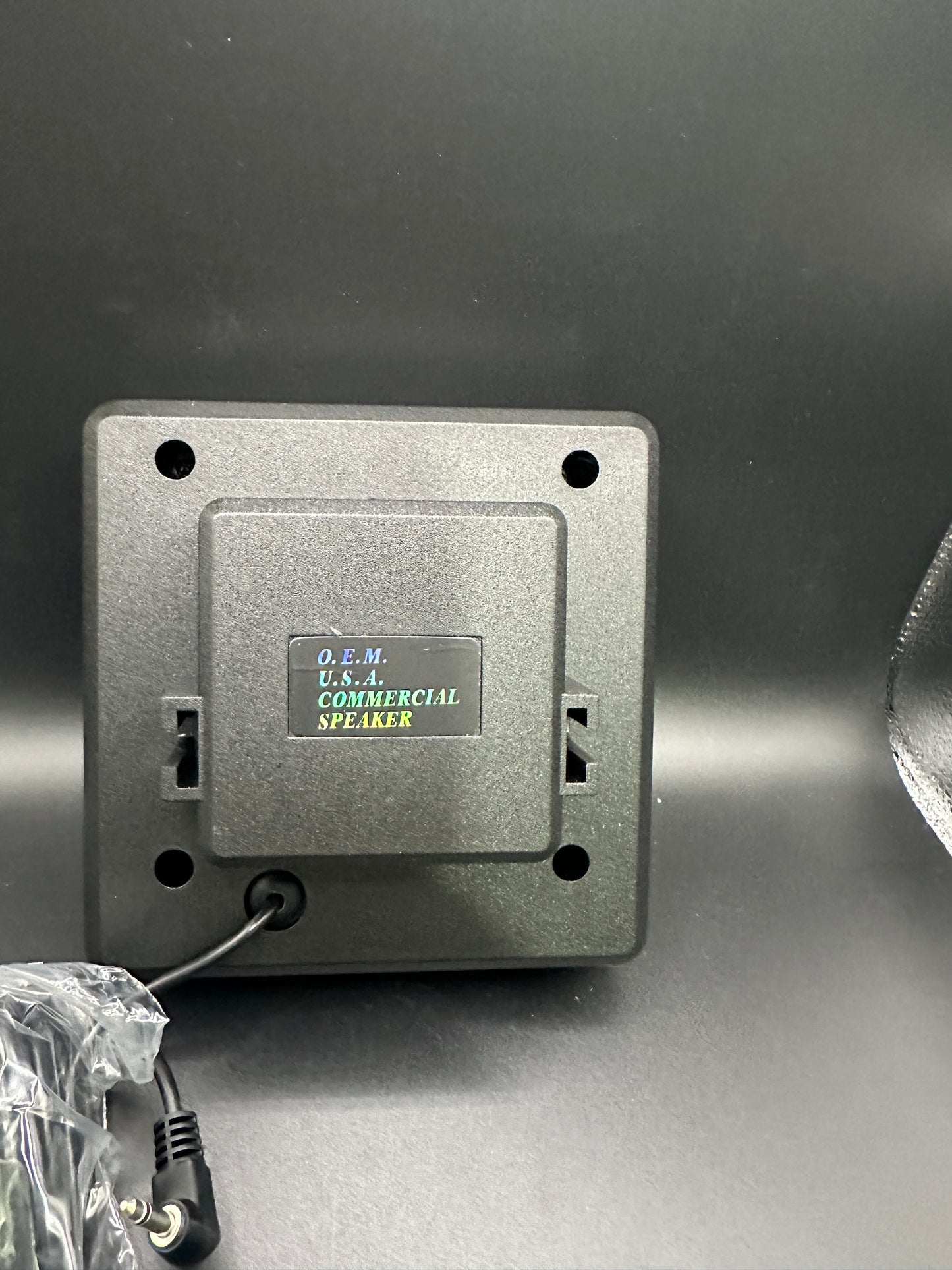 COMMERCIAL DELUXE EXTERNAL SPEAKER WITH MOUNTING HARDWARE 7-26