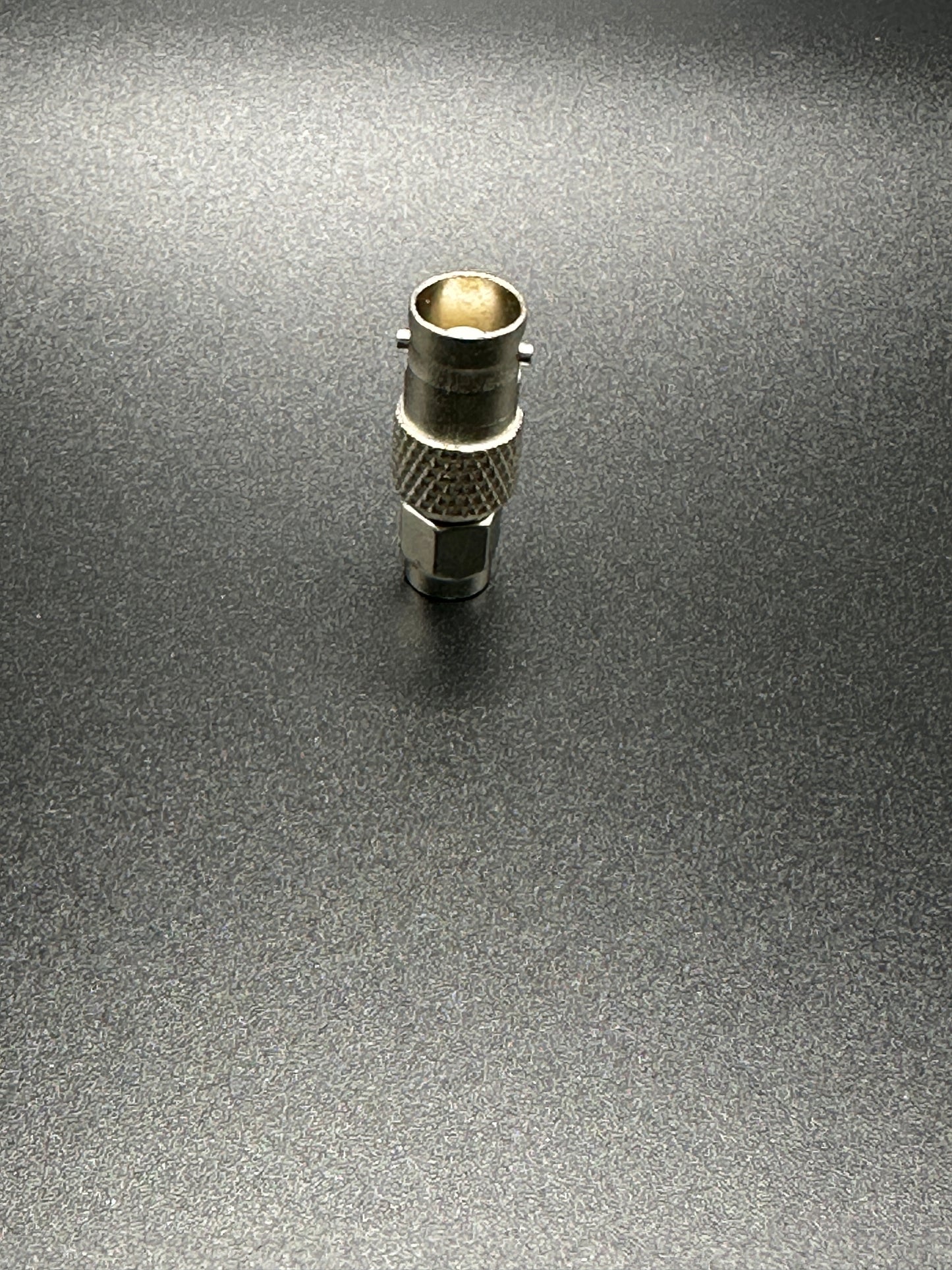 SMA MALE TO BNC FEMALE ADAPTER 40820