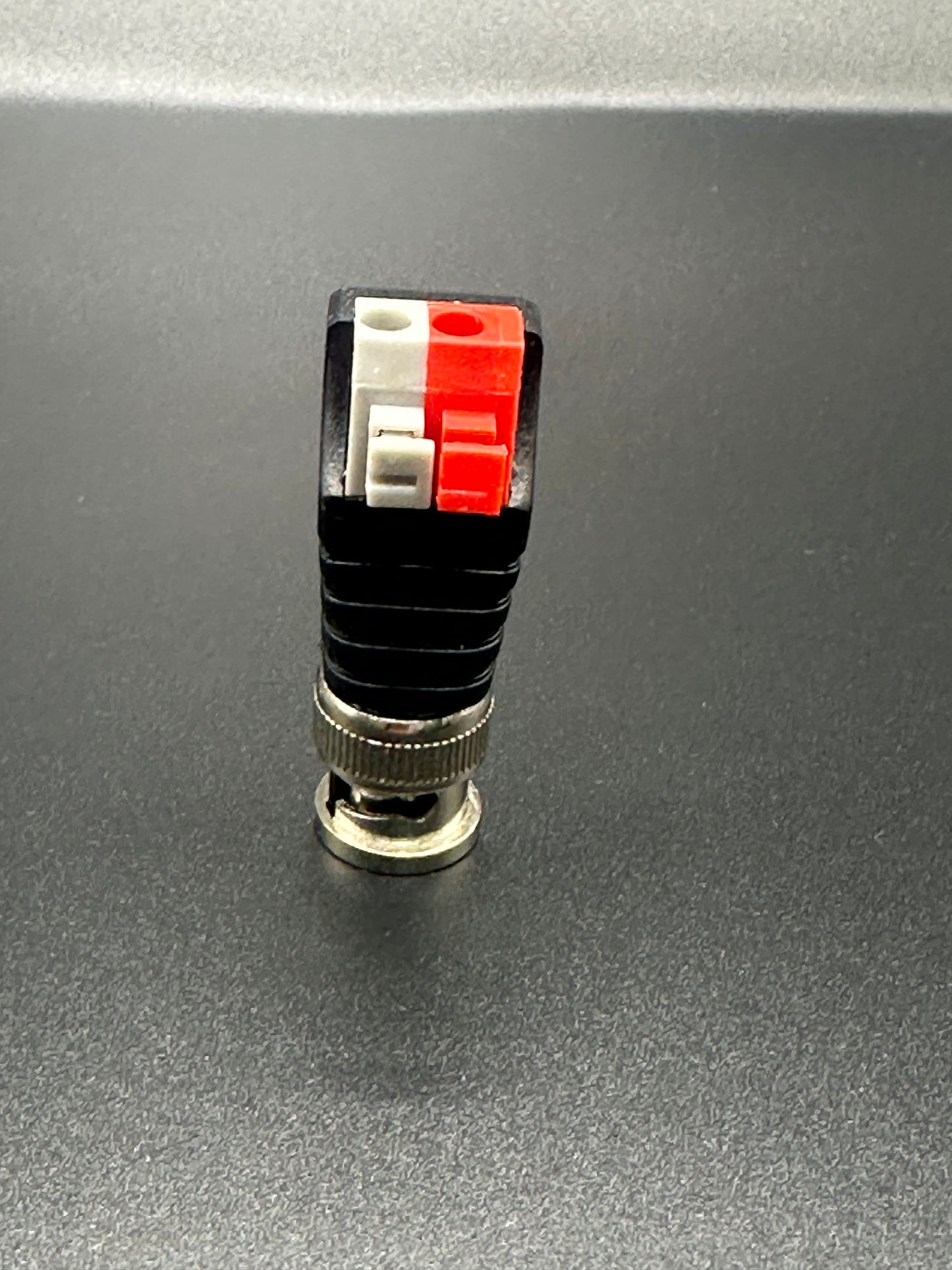 BNC Video Baluns Adapter BNC Male Plug to 2 Pin/Way 40560