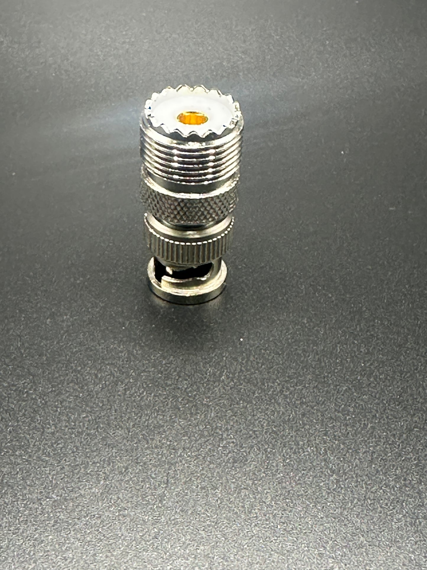 BNC MALE TO UHF FEMALE (SO-239) ADAPTER 40255