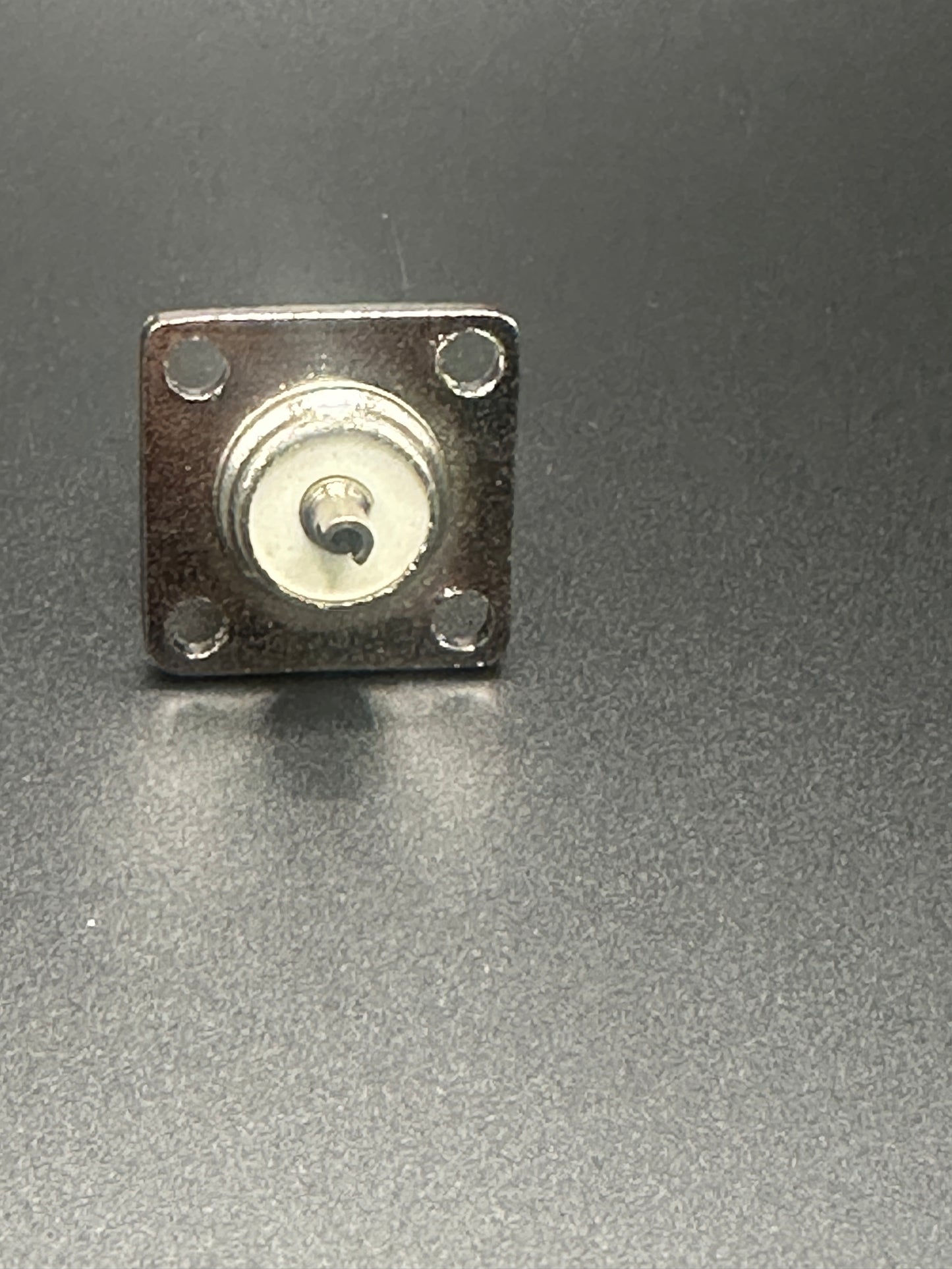UHF FEMALE 4 HOLE PANEL/CHASSIS MOUNT CONNECTOR 50239