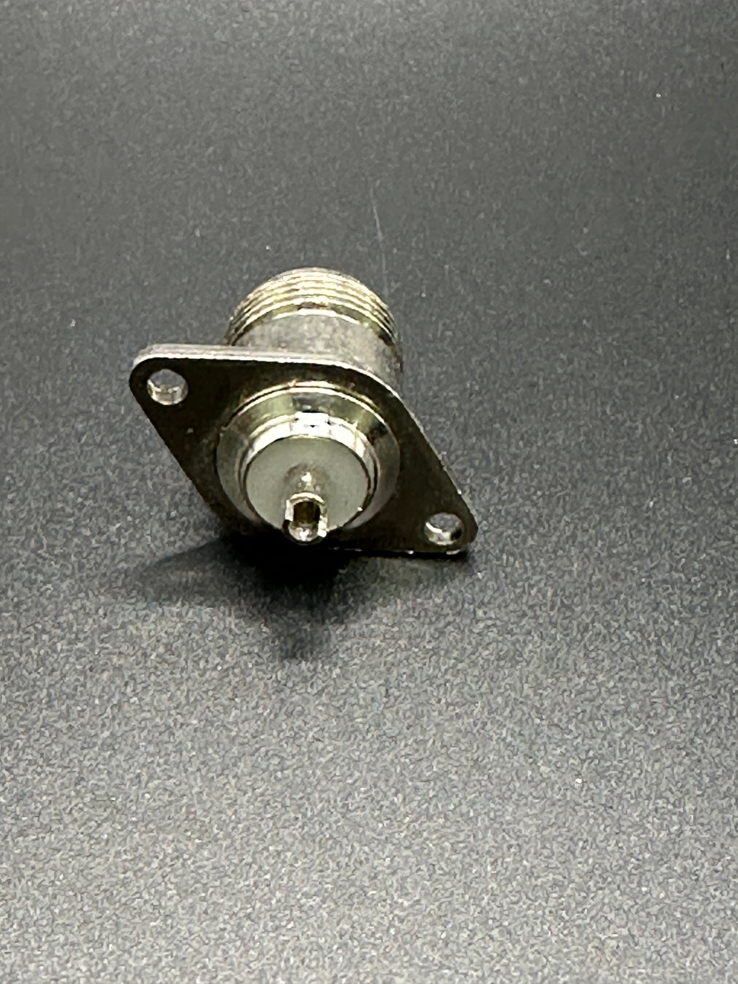 N FEMALE 2 HOLE CHASSIS/PANEL MOUNT CONNECTOR 80411