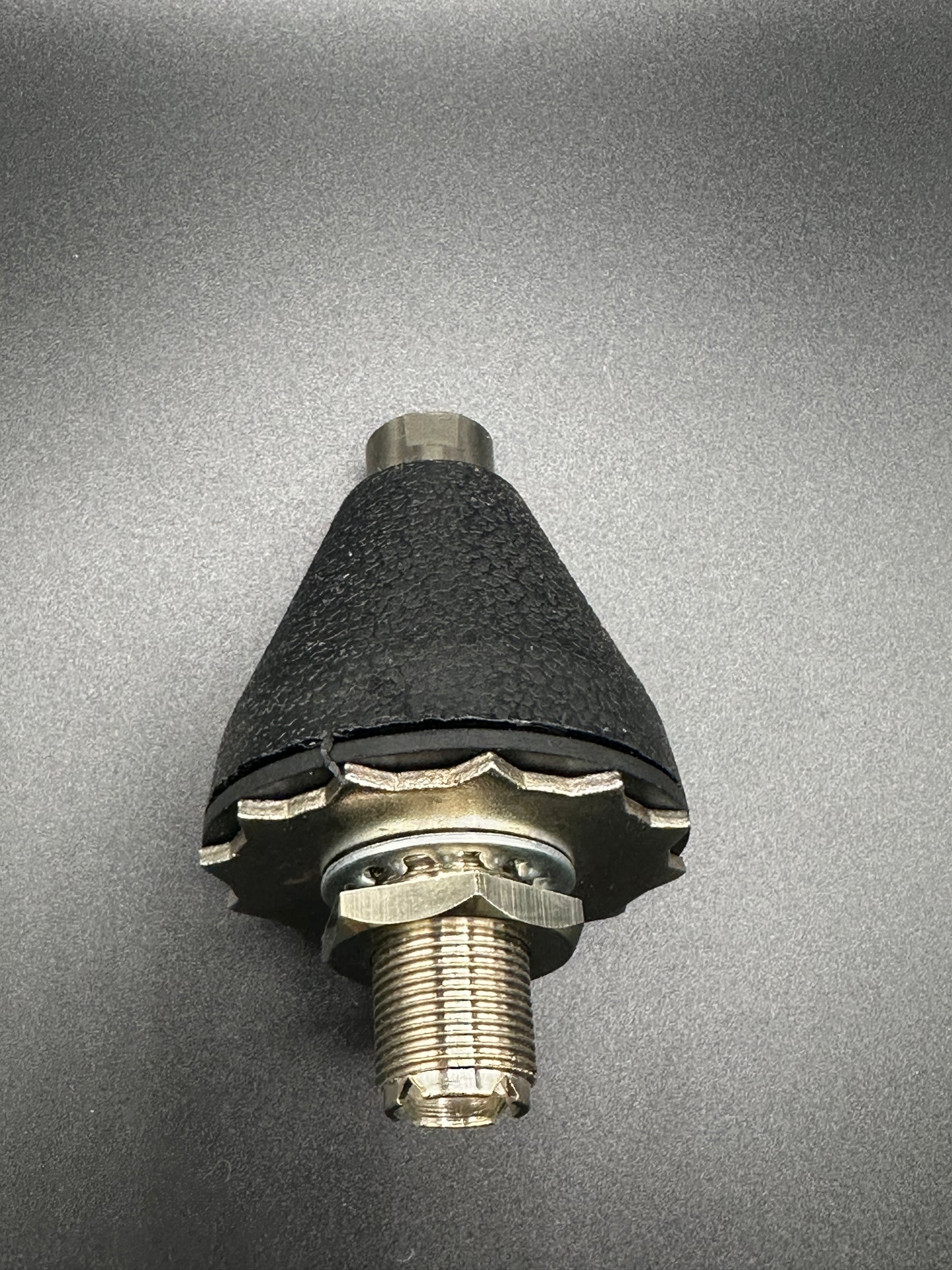 Molded Antenna Beehive Roof and Flat Surface Mount PL to PL Hookup 305600