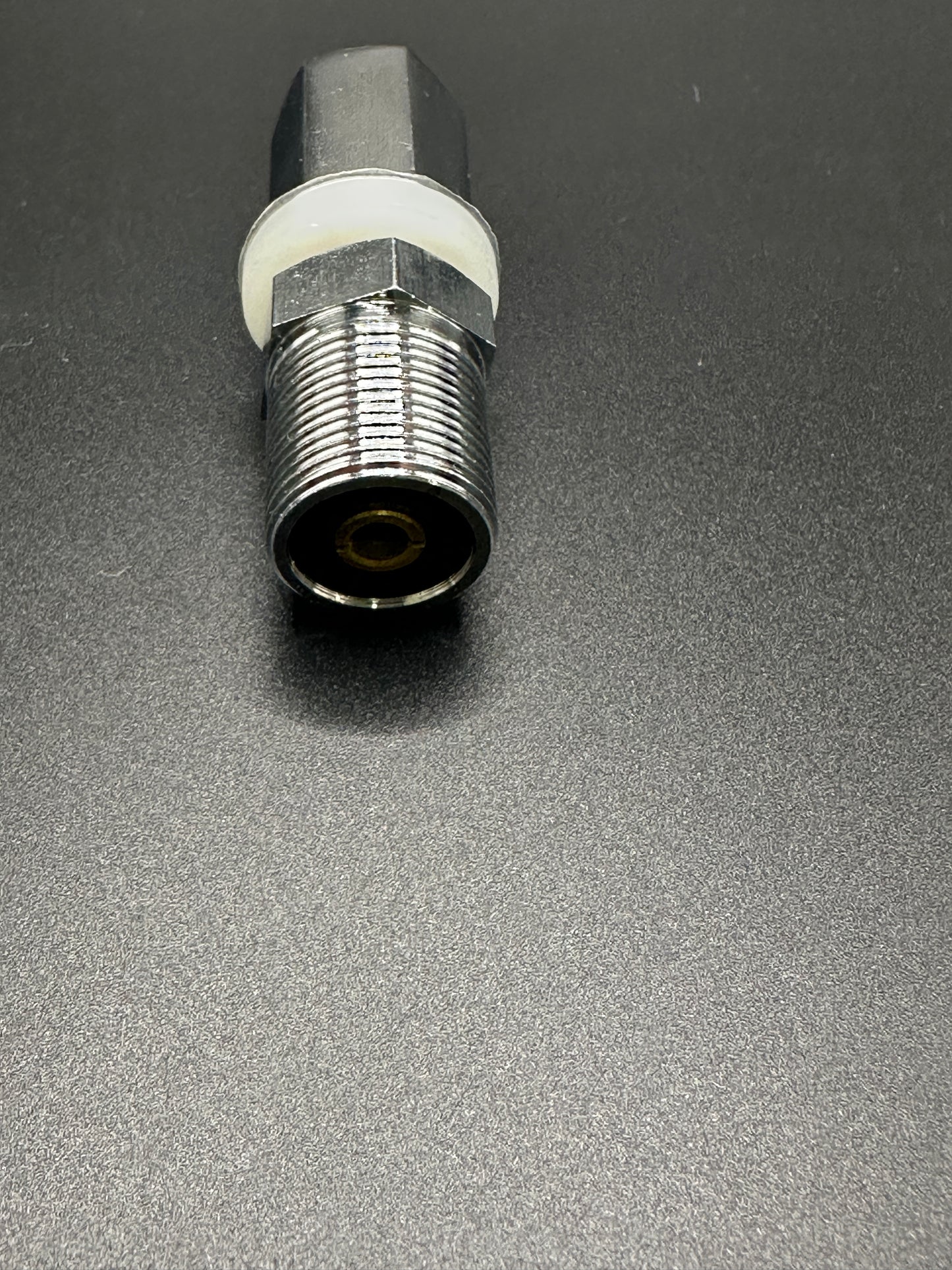 STUD WITH SO239 3/8" X 24 STUD MOUNT T105