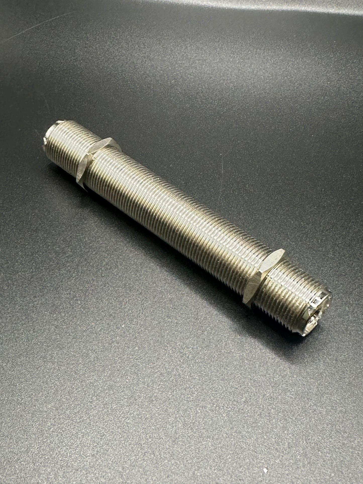 UHF SO-239 4" DOUBLE FEMALE BULKHEAD /FEED THRU WITH NUTS 52584