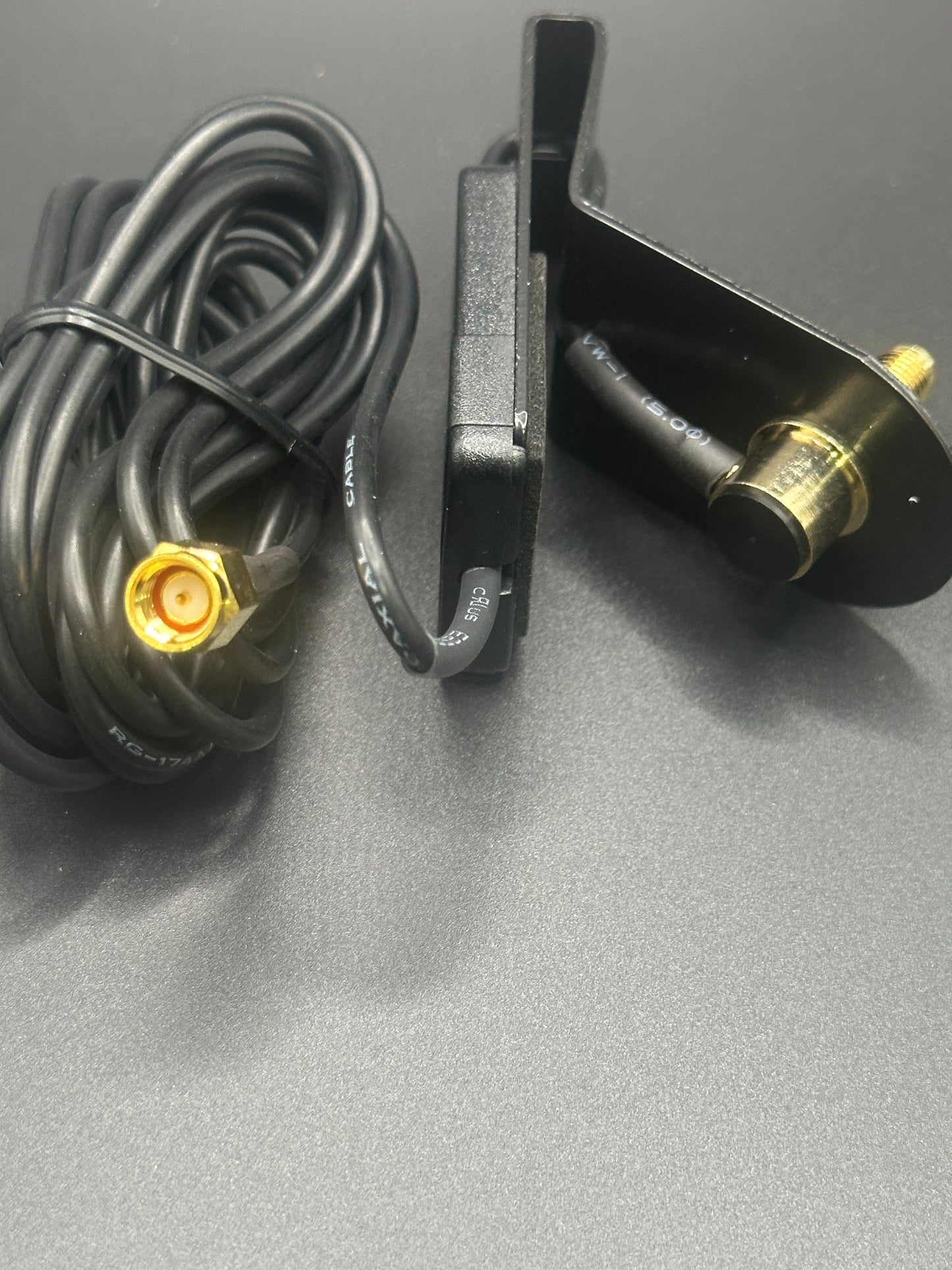 TRANSEL SMA TYPE OVER THE WINDOW MOUNT TWM-SMA